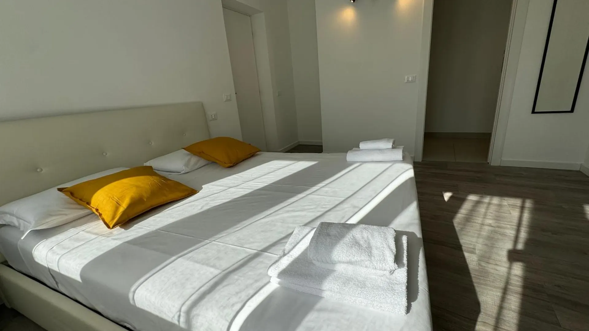 Feel - Casa Centrale Bergamo Italia